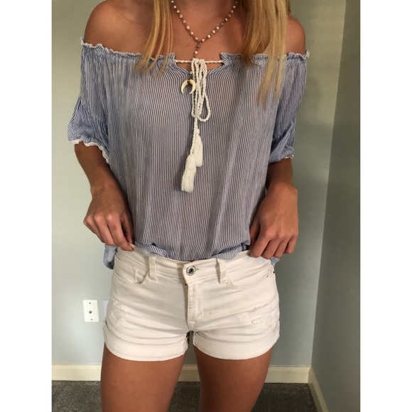 ‼️SOLD AE off the shoulder top - Picture 2 of 3